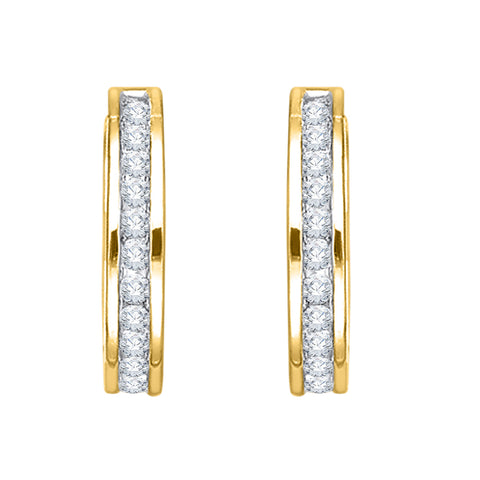 KATARINA Diamond Huggie Earrings (1/2 cttw)