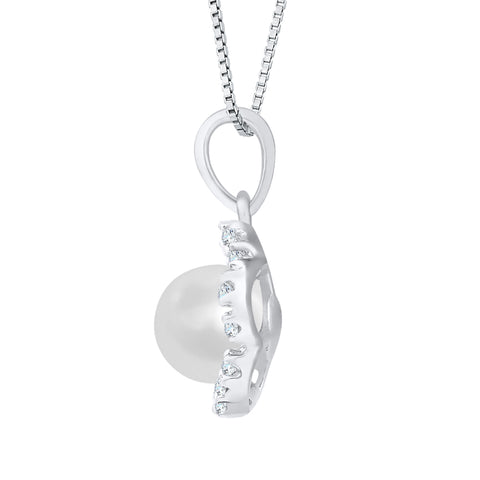KATARINA Fresh Water Cultured Pearl and Diamond Fashion Pendant Necklace (1/10 cttw, GH, I2-I3)
