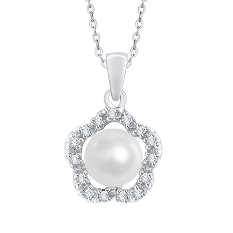 KATARINA Fresh Water Cultured Pearl and Diamond Fashion Pendant Necklace (1/10 cttw, GH, I2-I3)