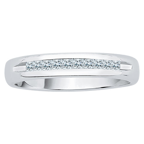 KATARINA Princess Cut Diamond Wedding Band (1/2 cttw)
