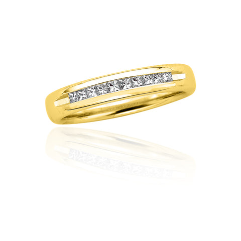 KATARINA Princess Cut Diamond Anniversary Band (3/4 cttw)