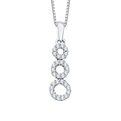 KATARINA Diamond Circle Pendant Necklace (1/4 cttw)