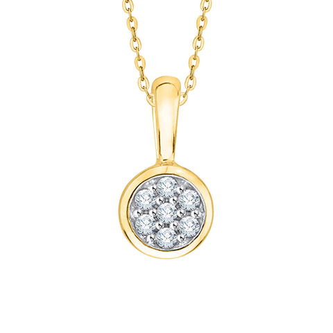 KATARINA Diamond Circle Cluster Pendant Necklace (1/20 cttw)