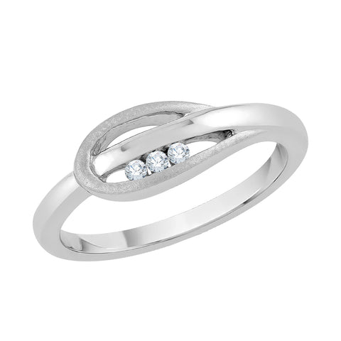 KATARINA 1/20 cttw Diamond Curved Bypass Three Stone Matte Ring