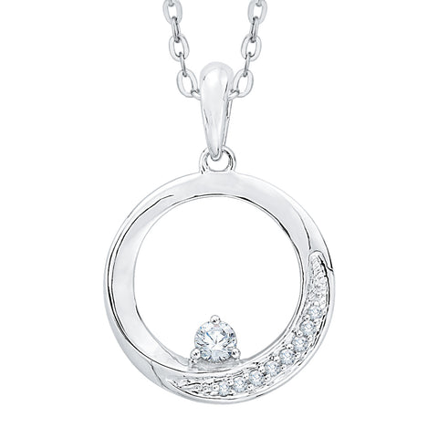 KATARINA Circle of Life Diamond Pendant Necklace (1/6 cttw)