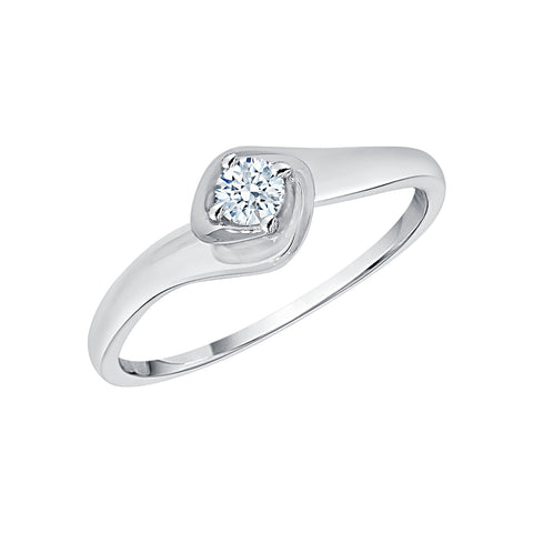 KATARINA 1/6 cttw Diamond Solitaire Promise Ring