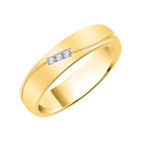 KATARINA 1/5 cttw Three Stone Diamond Wedding Band