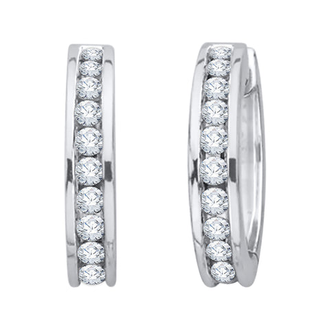 KATARINA Diamond Huggie Earrings (1 cttw)