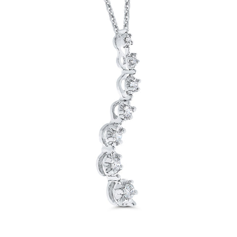 KATARINA Graduated Diamond Journey Pendant Necklace (1/10 cttw)
