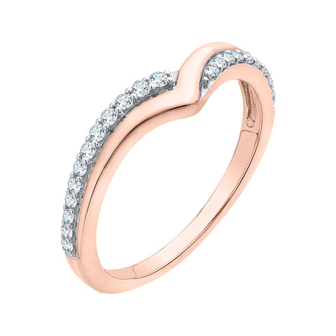 KATARINA Prong set Diamond V Curve Anniversary Ring (1/5 cttw)