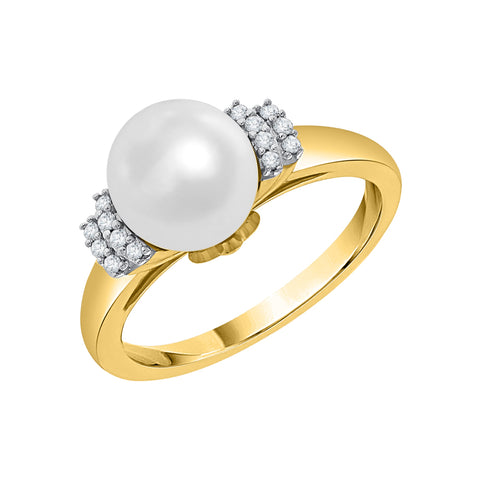 KATARINA Diamond and Pearl Fashion Ring (1/20 cttw)